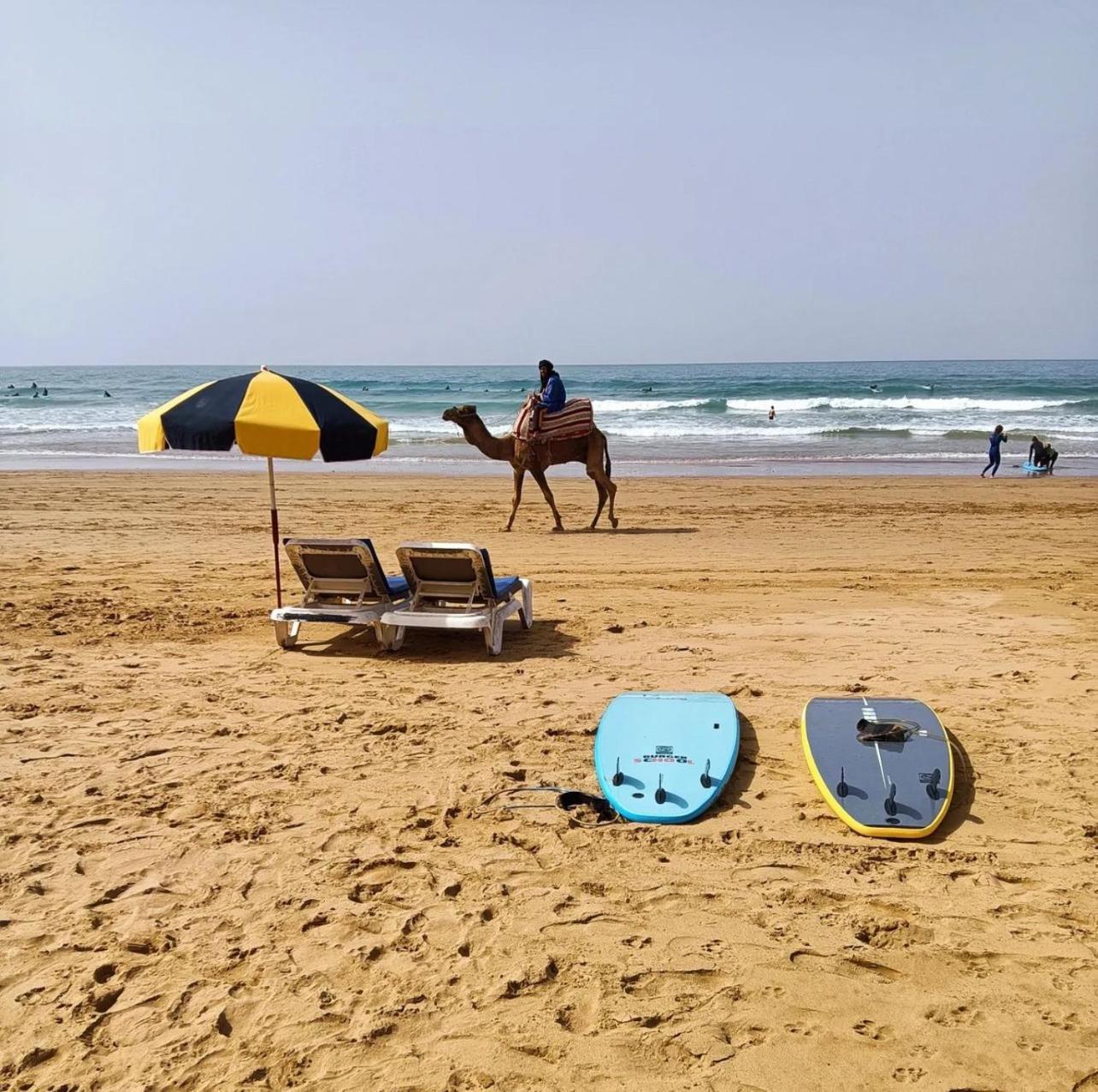 Yasurf Guesthouse Taghazout Dış mekan fotoğraf