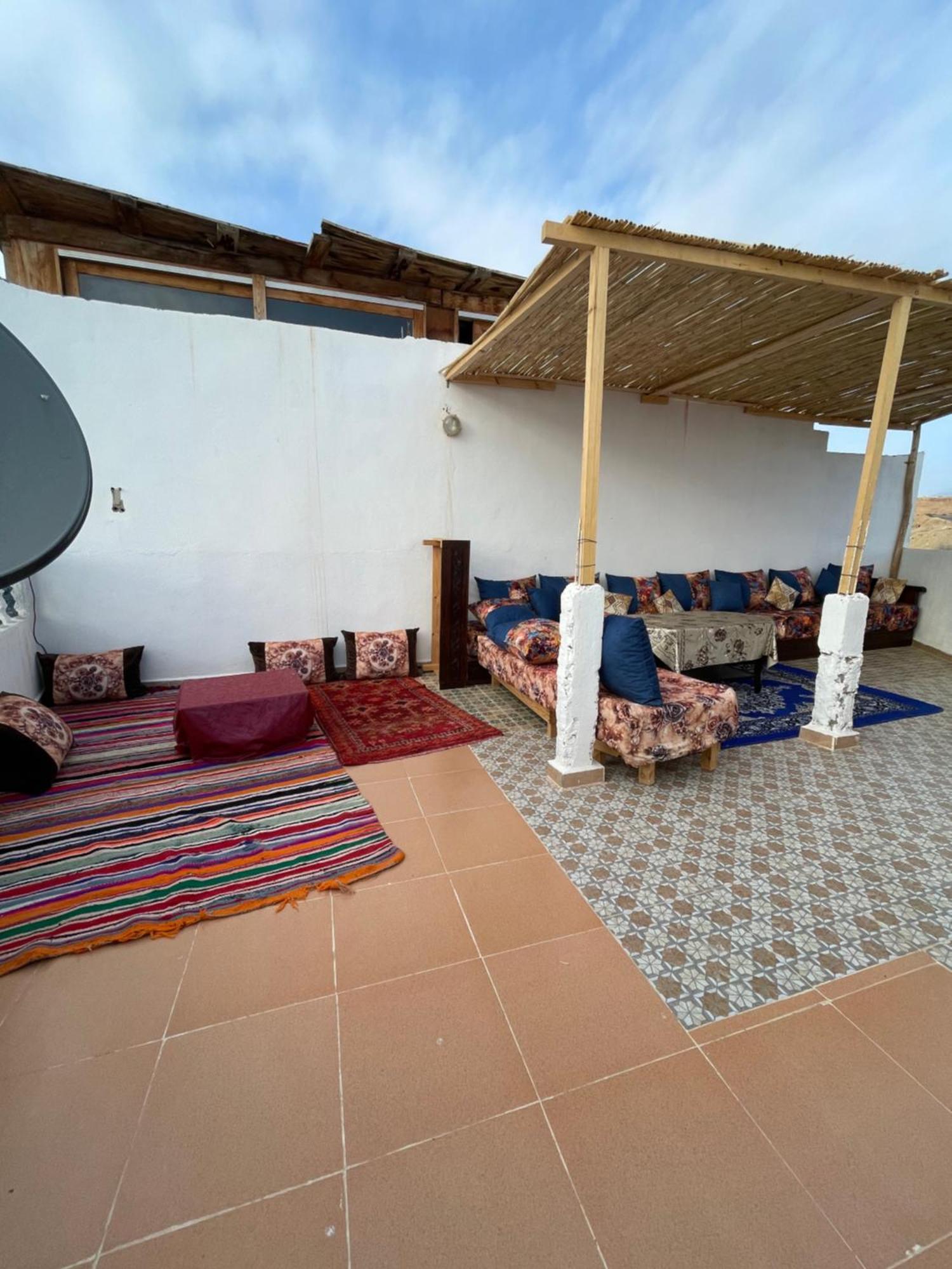 Yasurf Guesthouse Taghazout Dış mekan fotoğraf